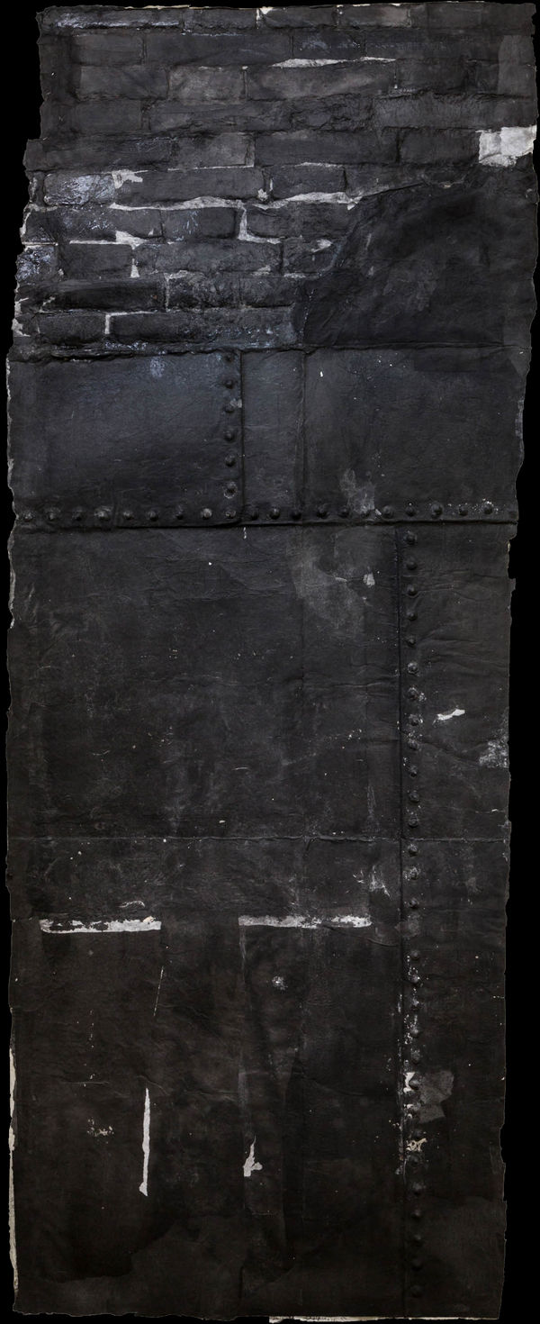 林延 LIN Yan 內在的雨 #1 Raining Inside #1, 2006 墨／紙 Ink on paper 98 3/8 x 39 x 3 1/8 in 250 x 99 x 8 cm