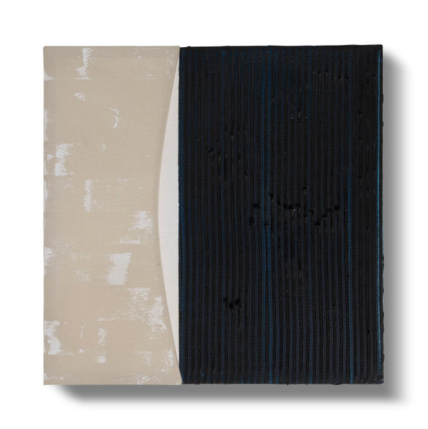 洪藝真 Yi-Chen HUNG 無題 Untitled, 2001 壓克力顏料／畫布 Acrylic on canvas 19 3/4 x 19 3/4 x 2 3/8 in 50 x 50 x 6 cm