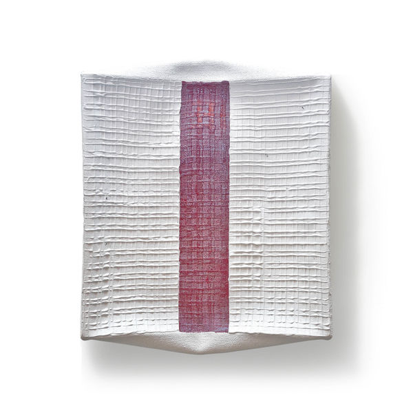 洪藝真 Yi-Chen HUNG 無題 Untitled, 2006 壓克力顏料／畫布 Acrylic on canvas 9 7/8 x 7 7/8 x 1 7/8 in 25 x 20 x 4.8 cm