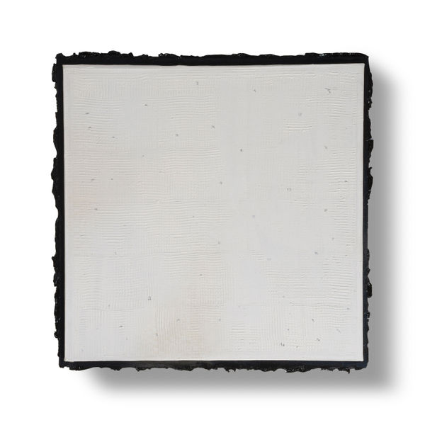 洪藝真 Yi-Chen HUNG 無題 Untitled, 約2006-2007 壓克力顏料、油彩／畫布 Acrylic and oil on canvas 20 1/8 x 20 1/8 x 2 1/2 in 51 x 51 x 6.5 cm