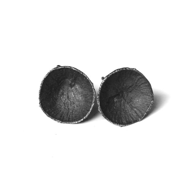 Melinda Young, Ranges Series – Blossom Cup Studs (Pukatja, APY Lands) , 2015/2024
