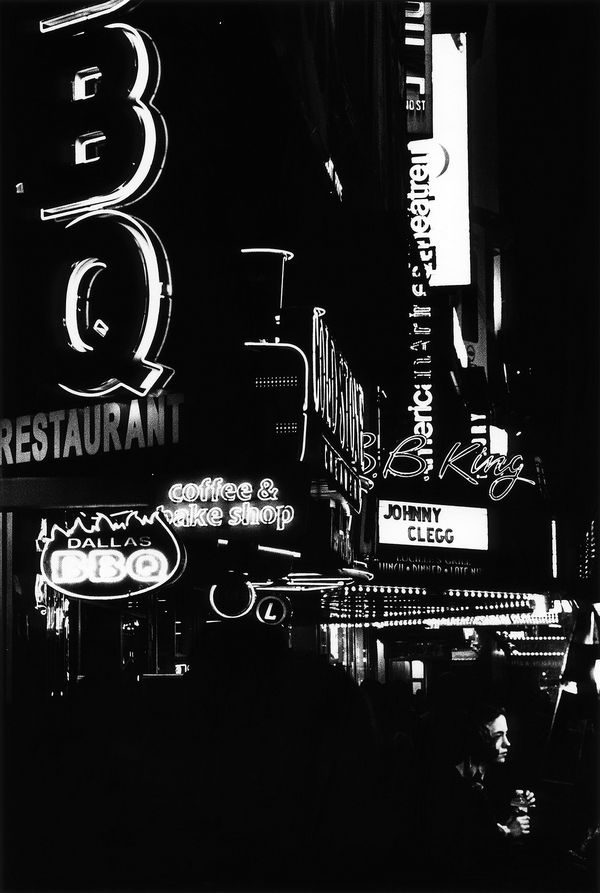 Kit Young - West 42nd Street, New York, 2016