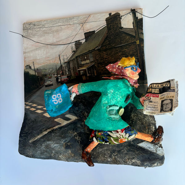 Luned Rhys Parri, Croesffordd yn Llithfaen | Crossroads in Llithfaen, 2025