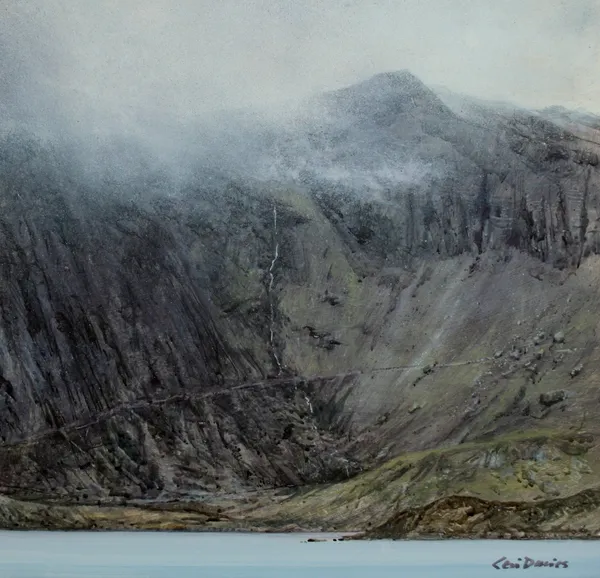 Ceri Auckland Davies, Low Cloud (Llyn Idwal)