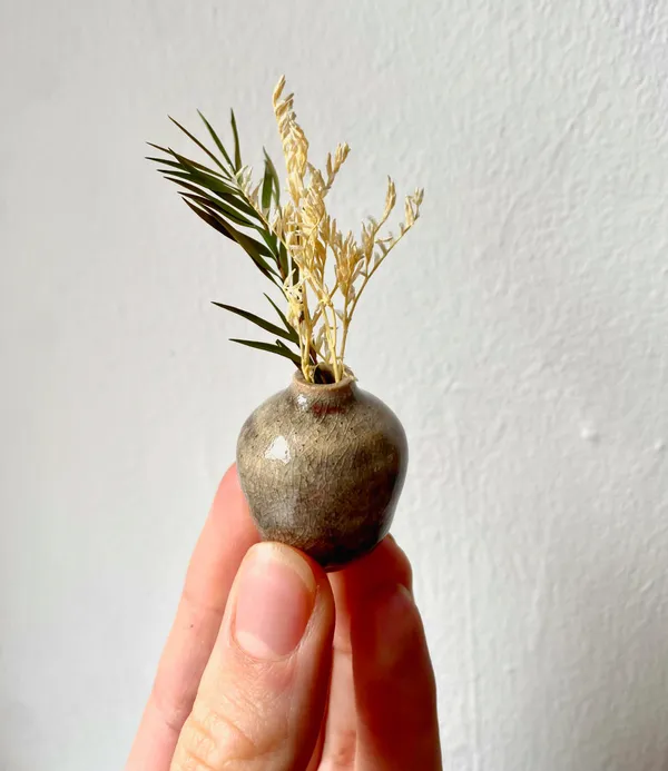 Tilly Slight, Soft bruise, 2022