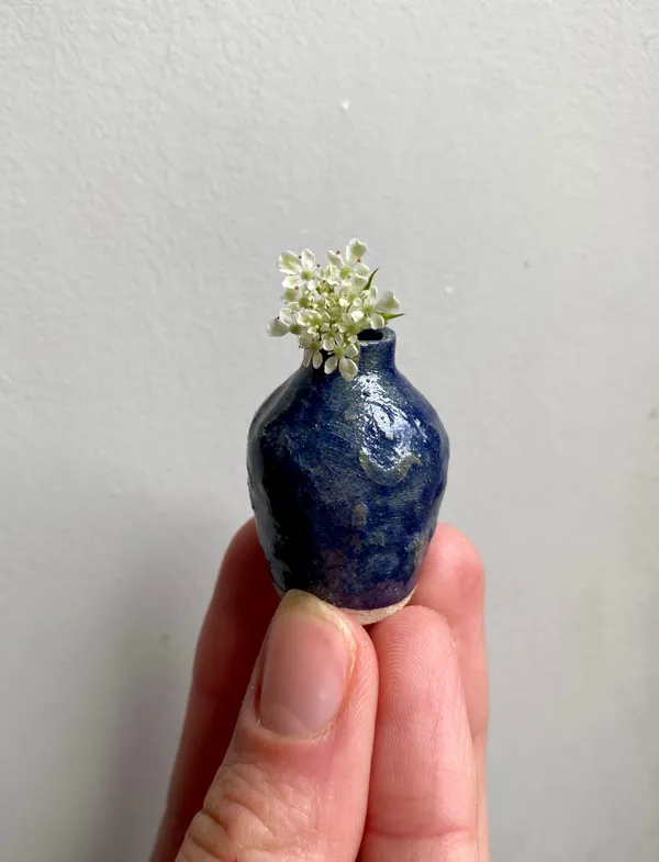 Tilly Slight, Dancing shapes (blue), 2021