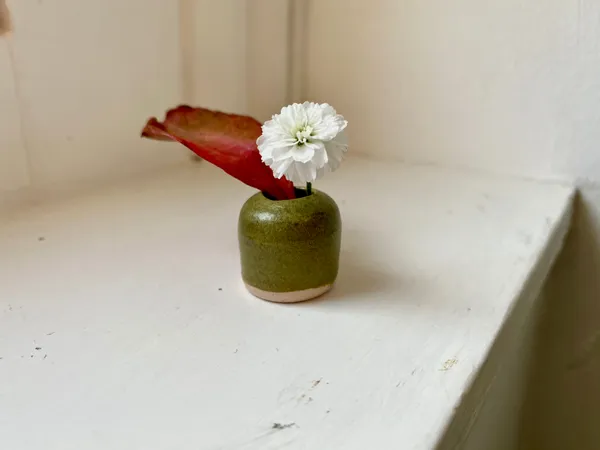 Bright olive I, 2020 glazed stoneware ceramic signed on the base