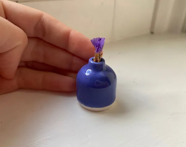 Tilly Slight, Cobalt blue I, 2020