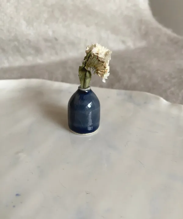 Tilly Slight, Glassy blue crackle I, 2024