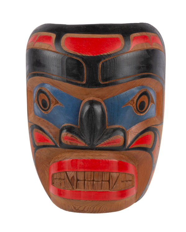 Lot 9 OSCAR (OZZI / OZZIE) MATILPI (1933-1999) KWAKWA̱KA̱ʼWAKW Sea Monster Mask cedar wood and paint, 9 x 7.5 x 4.25 in (22.9 x 19.1 x 10.8 cm) ESTIMATE: $350 — $500 PRICE REALIZED: $390.40