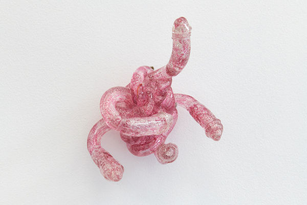 Vanessa Safavi, Tricks and Conflicts, 2023