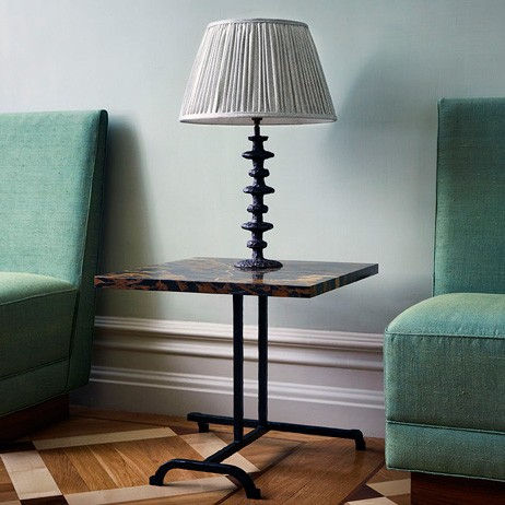 Table Paul by Victoria Stainow