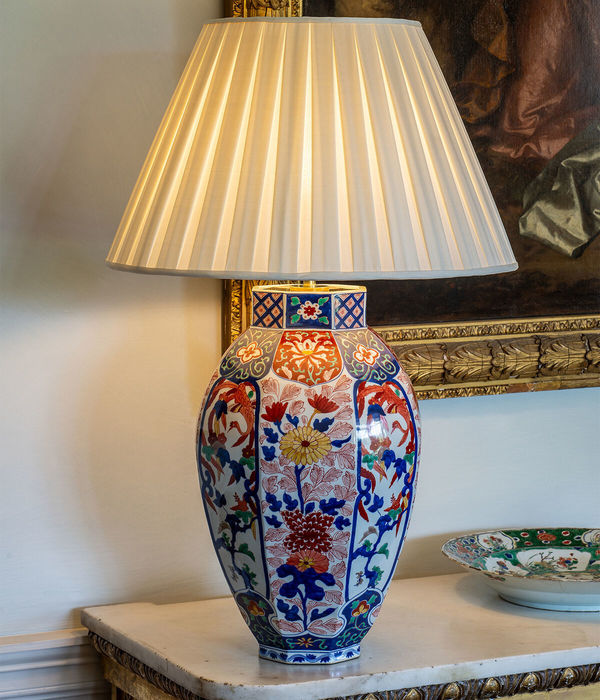 Imari Table Lamp - Peony