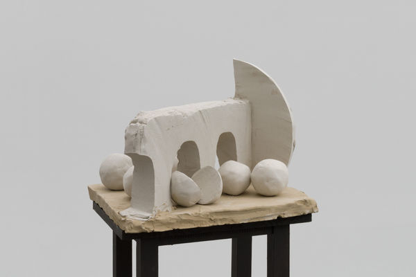 Pedro Paiva - Meia ponte, meia dúzia de maçãs e meia lua