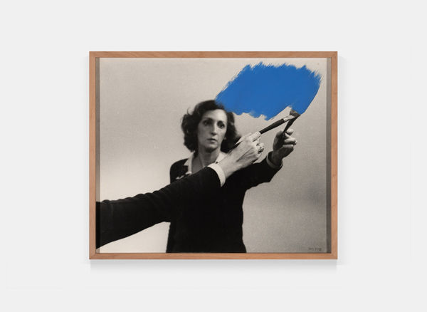 Helena Almeida - Pintura Habitada