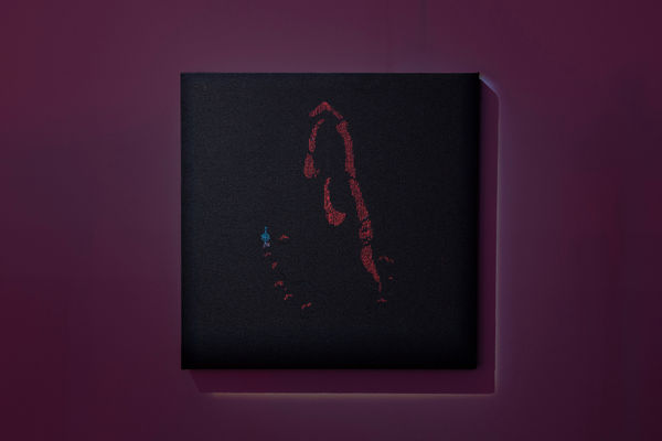 Karlos Gil Stay Gold (Odradek), 2023 Computer digital drawing transferred to jacquard loom. Silk, metallic and acrylic yarn. 61 x 61 cm