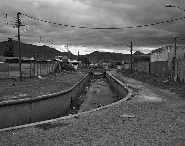 JOHN RIDDY Peninsula (Retreat 1), 2015 Archival pigment print 18 x 23 cm 7.1 x 9.1 in Edition of 5 plus 1 AP