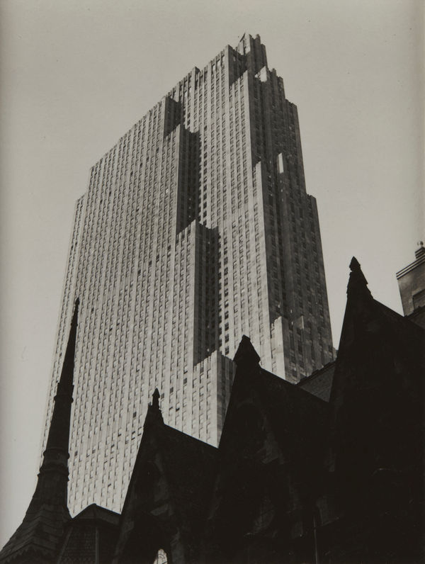 Dorothy Norman, Rockefeller Center and Church, New York, 1932.
