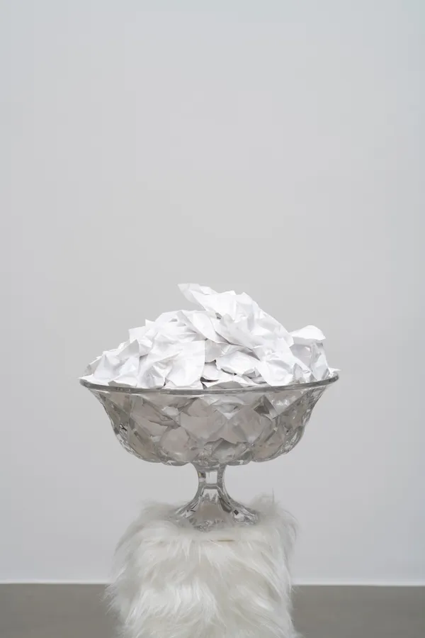 Panmela Castro Biscoito da sorte, série Residência [Fortune Cookie, from Residence series], 2021 recipiente de cristal, biscoito, hot stamp sobre papel [crystal bowl, cookies, hot stamp on paper] 50 cm ø x 25 cm Edition of 3 plus 2 artist's proofs