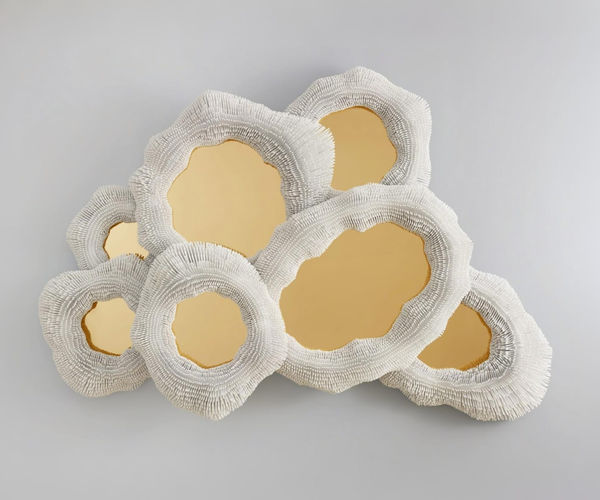 Sea Anemone 10 (gold)