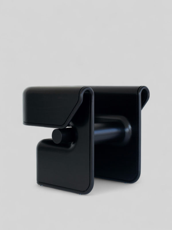 Zephyr Chair (Ebonized)