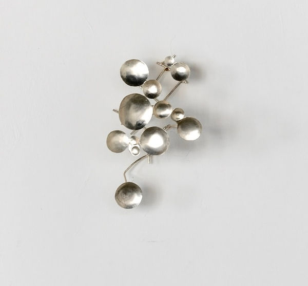 HITOMI UCHIKURA, Gouttes de Lune, 2015