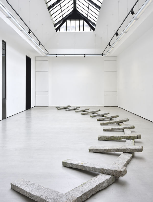 Richard Nonas, (PARENTHESIS) (LEFT TOP), 2013/2019