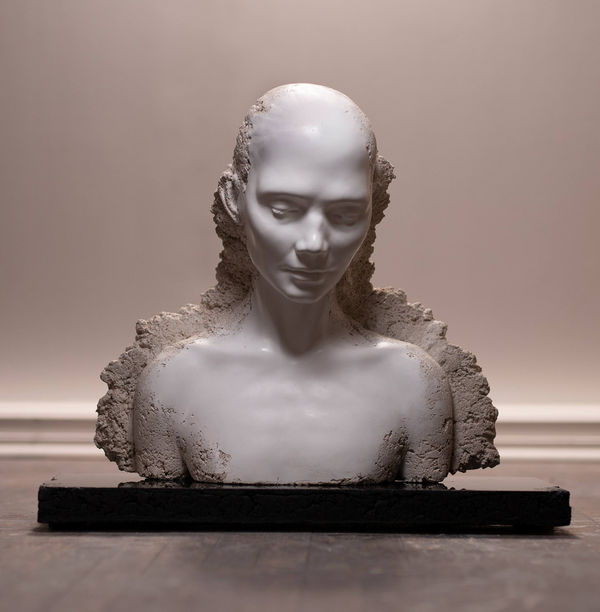 Maya Kulenovic, Mystic / Fragment, Sand (Var#1), 2021