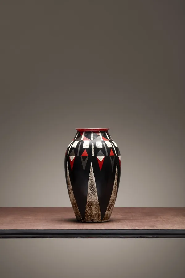 JEAN DUNAND, VASE, c. 1925