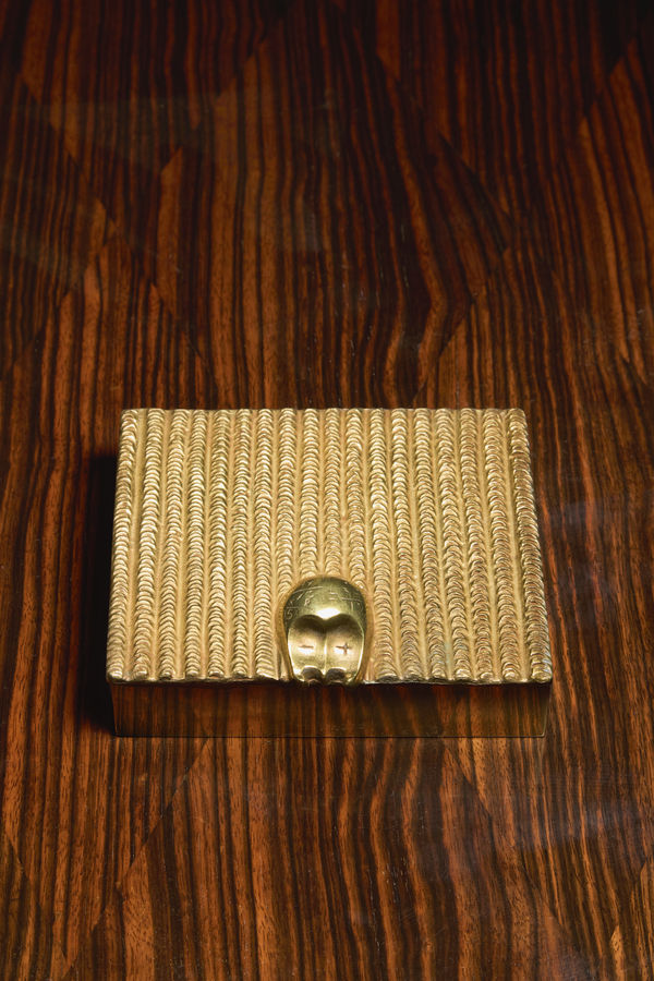 'THE ACCOUNTANT' BOX