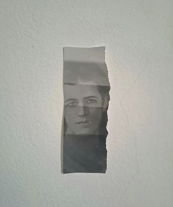 Tereza Kozinc, Mama Rezika / Grandmother Rezika, 2023