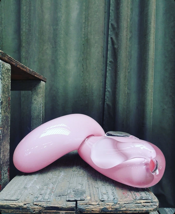 Josefin Bravo, Suffocating Hug, 2024