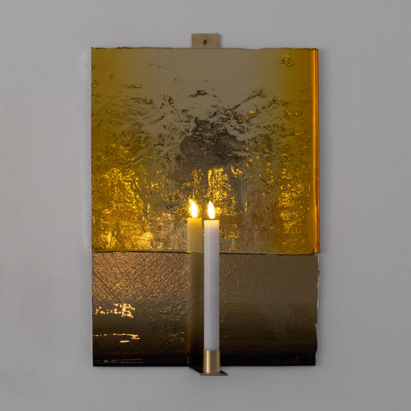 lampett, spegelglas, levande ljus