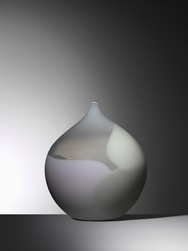 Glasverk, rund, liten hals, vit, rosa, beige prickar