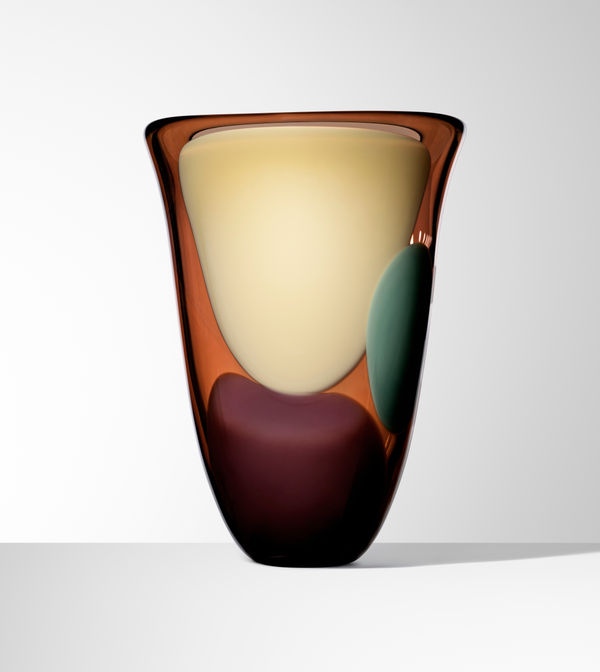 Glasverk, vasform, grön, brun, lila, beige