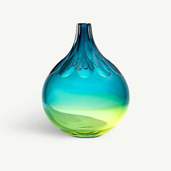 ERIKA LAGERBIELKE, IRIS, 2022