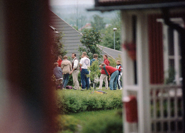 Ulf Lundin, Bilder av en familj / Pictures of a Family (56), 1996/2024