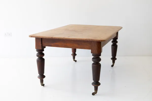 Early 19th Century English Tavern Table