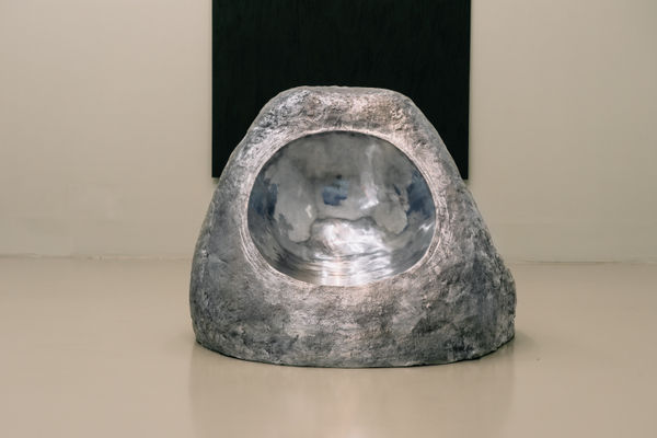 Disorn Duangdao, An islet as beautiful as glorious sun, 2020