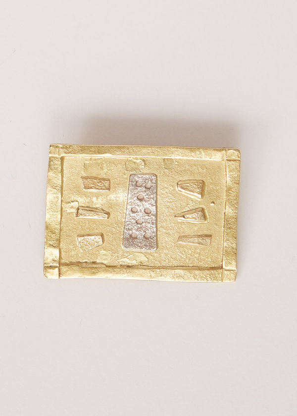 Breon O'Casey, White gold Centre