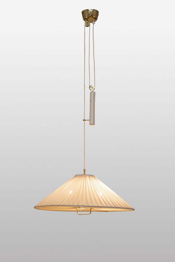Counter balance pendant lamp