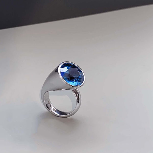 GRIMA, Zircon Ring, 2004
