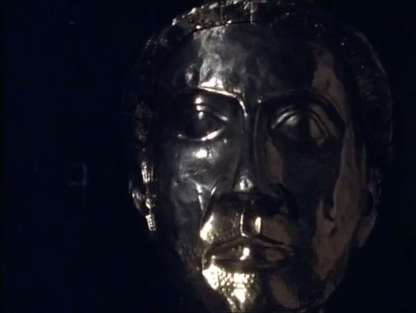 Nashashibi/Skaer, Flash in the Metropolitan (video still), 2006