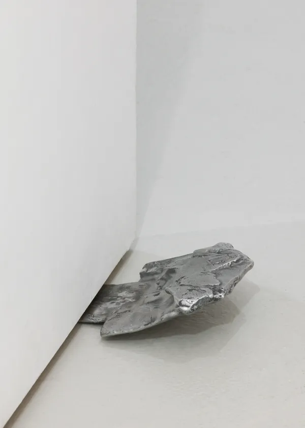 Saskia Noor van Imhoff Untitled, 2024 Aluminium 3 x 16 x 12.5 cm | 1 1/8 x 6 1/4 x 4 7/8 in