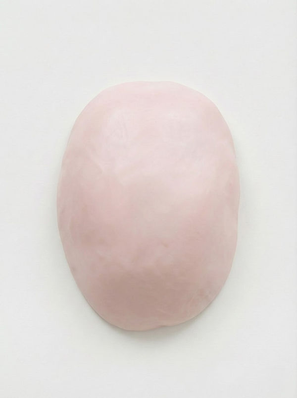 Sculpture of light pink mound