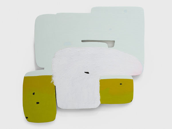 Louise Belcourt (b. 1961) Animal Head #9, 2023 Oil on shaped wood panel 20 x 21 1/2 inches 50.8 x 54.6 cm