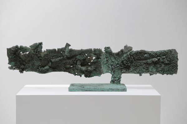 Harry Bertoia Untitled, c. 1965 spill cast bronze 15 1/2 x 55 x 7 1/2 in 39.4 x 139.7 x 19.1 cm