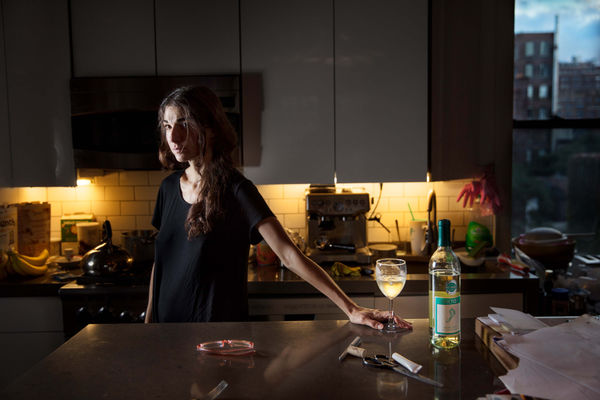 Elinor Carucci, My glass of wine at the end of the day, 2018