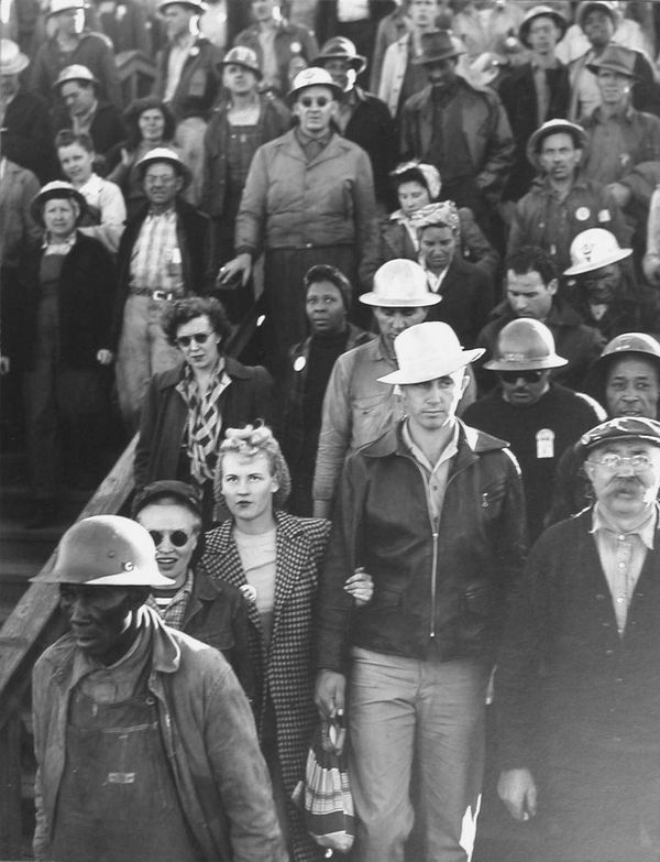 Dorothea Lange Shipyard Construction Workers, Richmond, CA, 1942