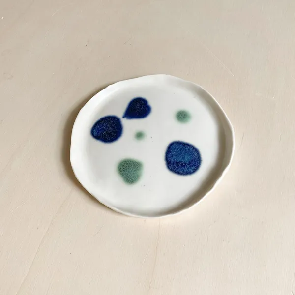 Haruka Matsuo, Forest Night abstract cake plate 1